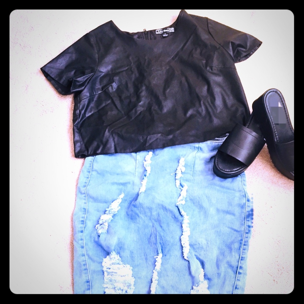 Plus Size Faux Leather Crop Top 😍